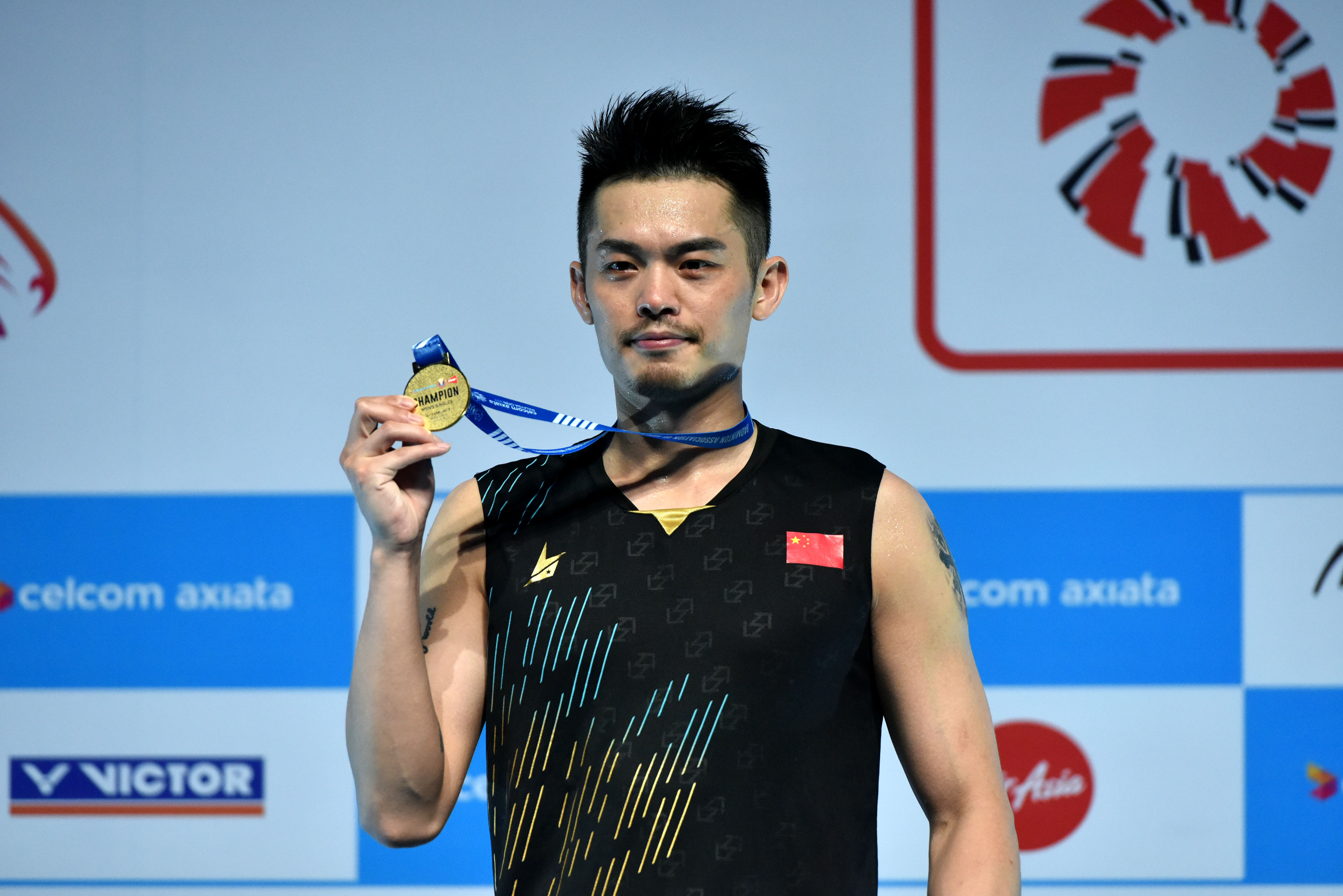 包含印尼羽毛球队鏖战马来西亚羽毛球队，林丹高光表现的词条