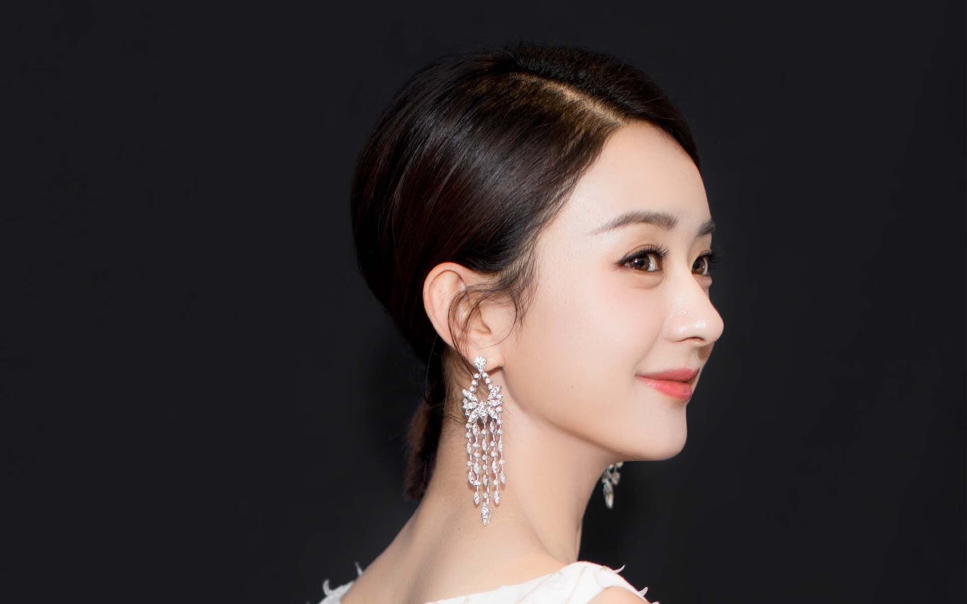 那不勒斯收割德国战车,坎特无争议全场最佳,定义现代中场新维度